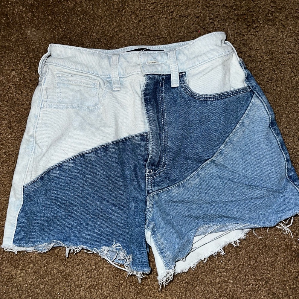 Hollister Colorblock Mom Shorts